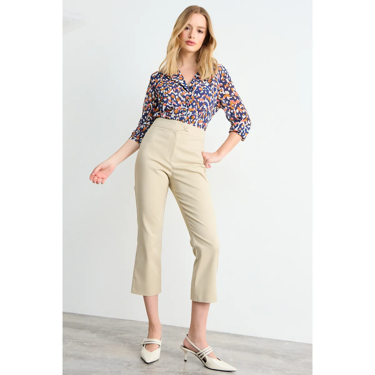 IO - Pantalon Liso Mujer Beige Io