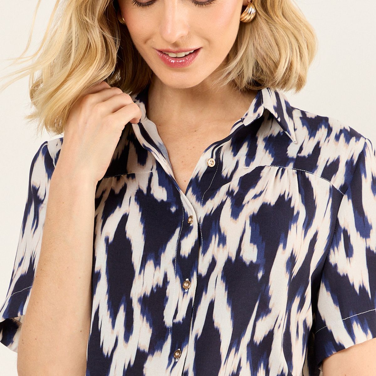 MA GRIFFE - Blusa Camisera Estampada Mujer Crudo Magriffe