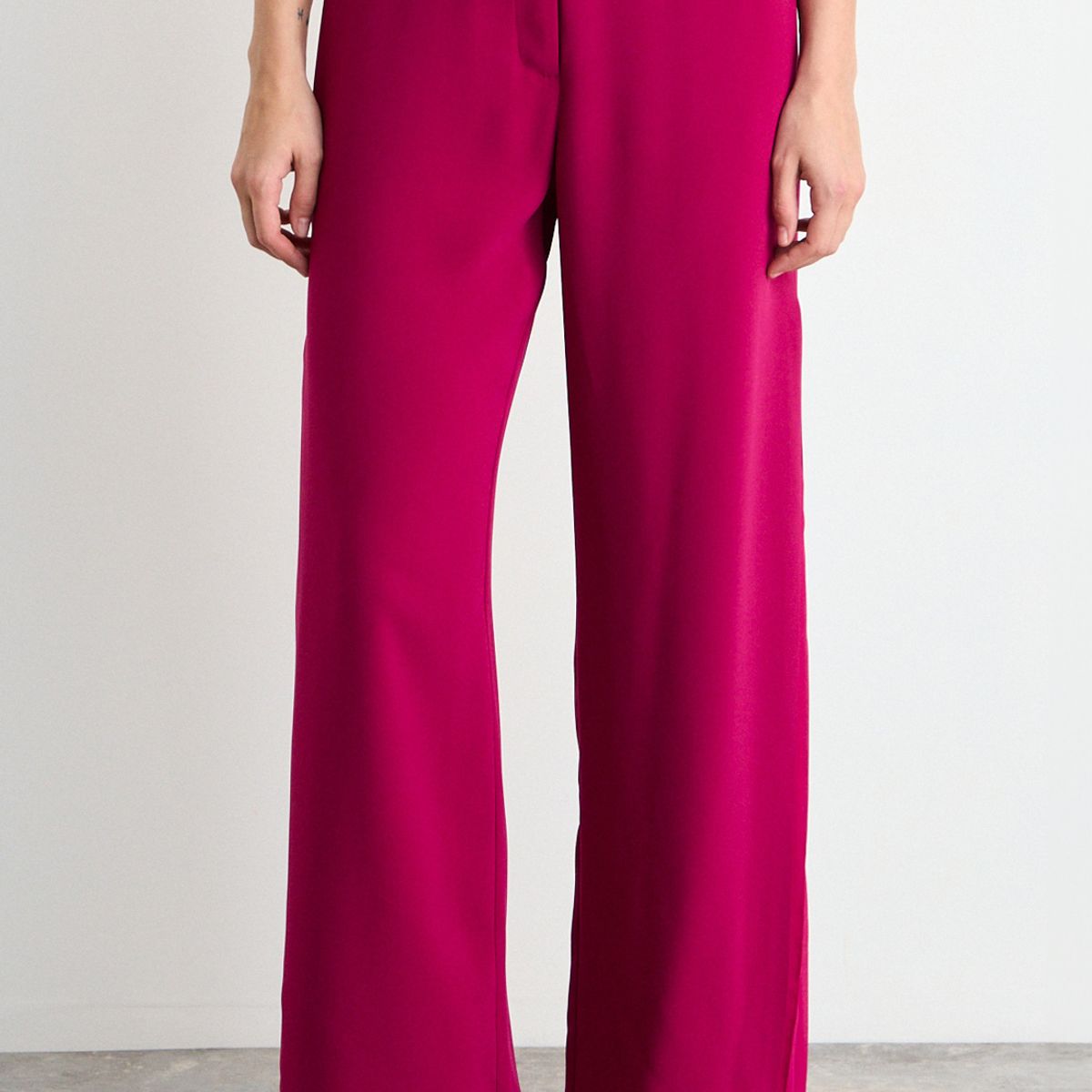 IO - Pantalon Liso Mujer Burdeos Io