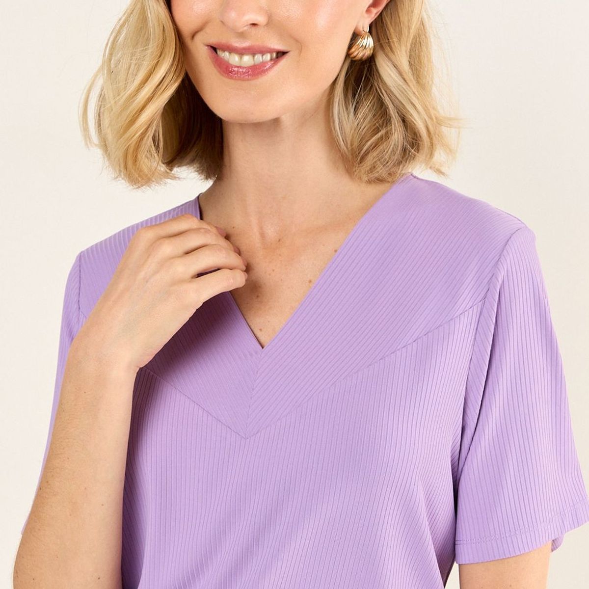 MA GRIFFE - Polera Manga Corta Mujer Morado Magriffe