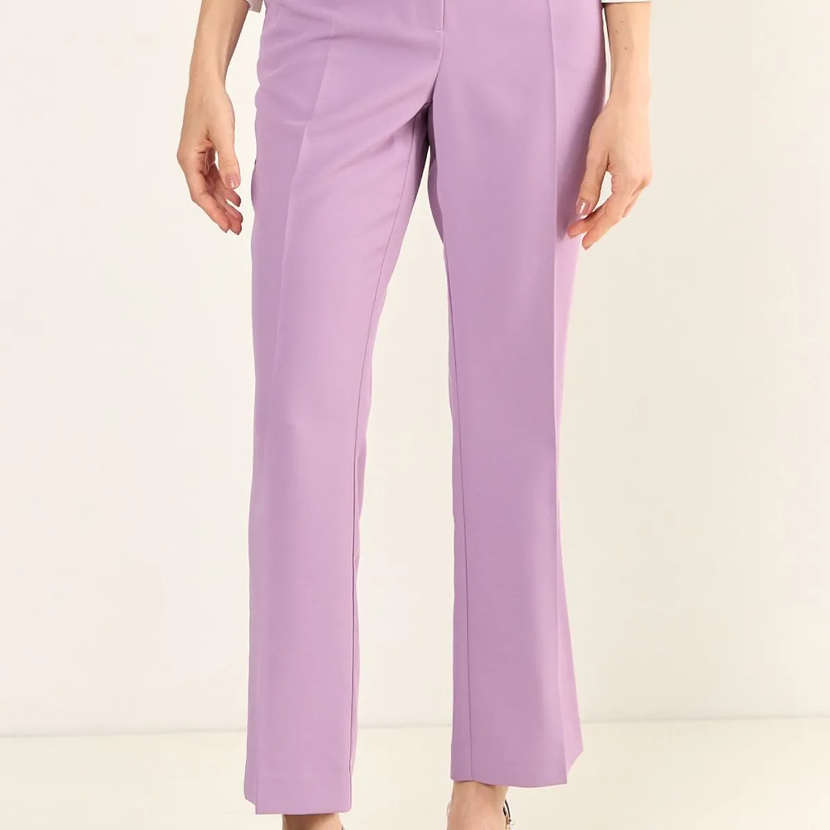 MA GRIFFE - Pantalon Recto Formal Mujer Morado Magriffe