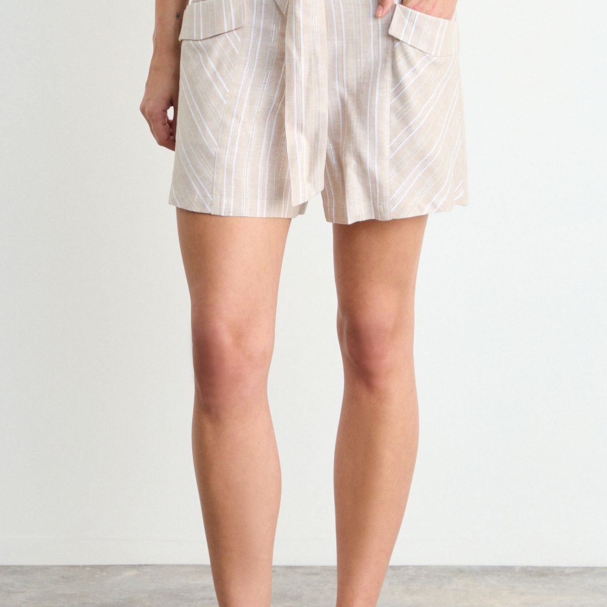 IO - Short Fantasia Mujer Beige Io