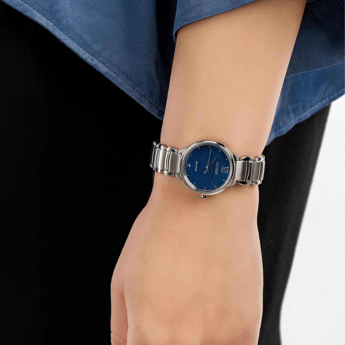 CITIZEN - RELOJ CITIZEN EM0920-86L PLATEADO MUJER