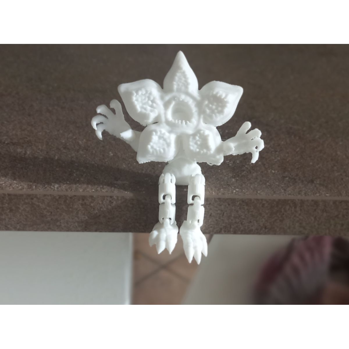 GENERICO - Figura articulada demogorgon de stranger things