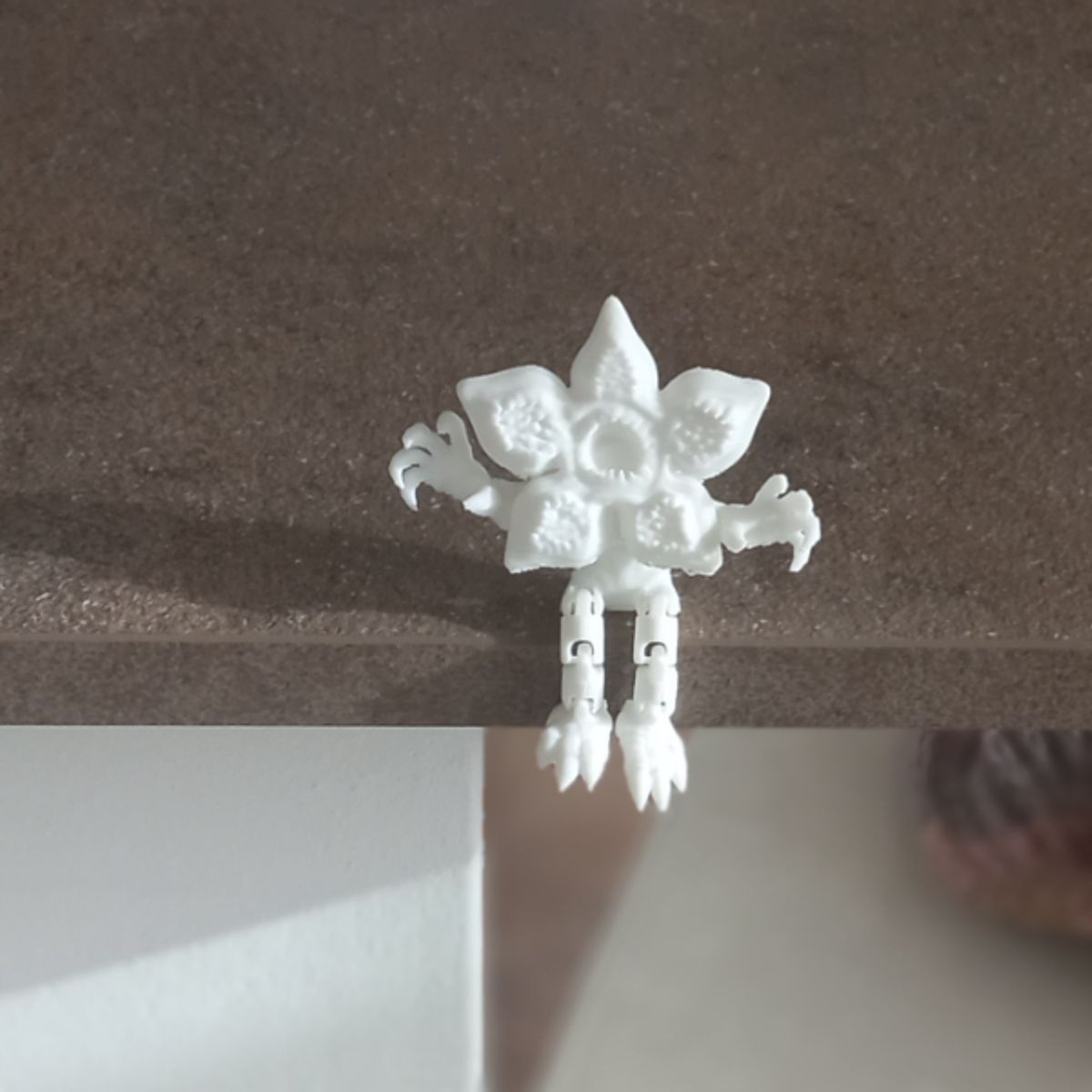 GENERICO - Figura articulada demogorgon de stranger things