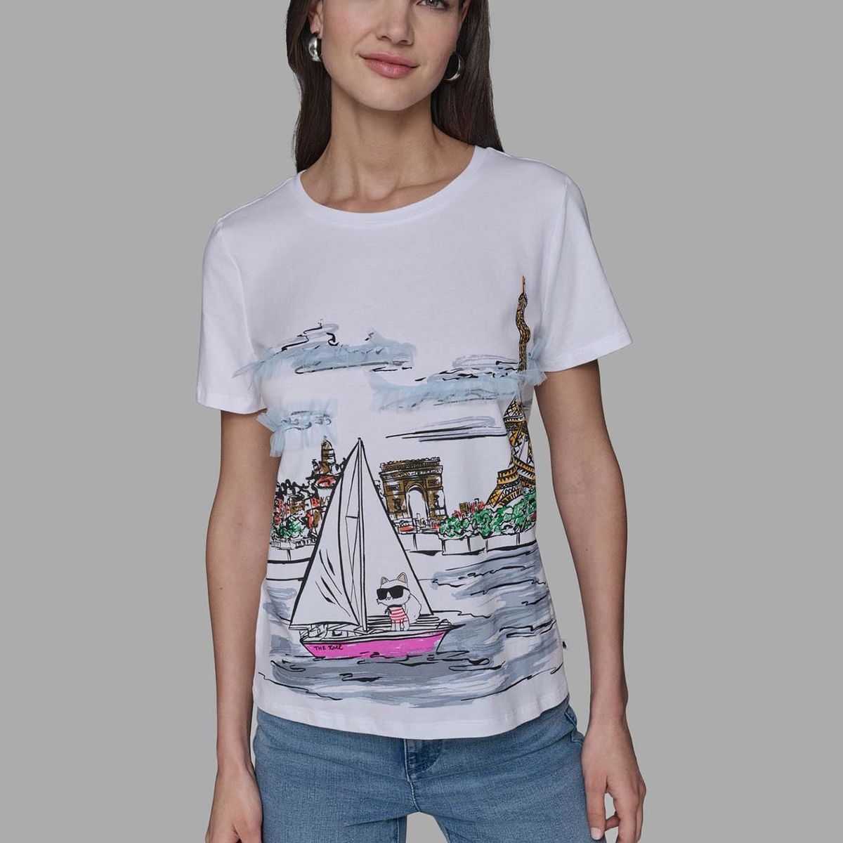 KARL LAGERFELD - Polera con mini Choupette en París