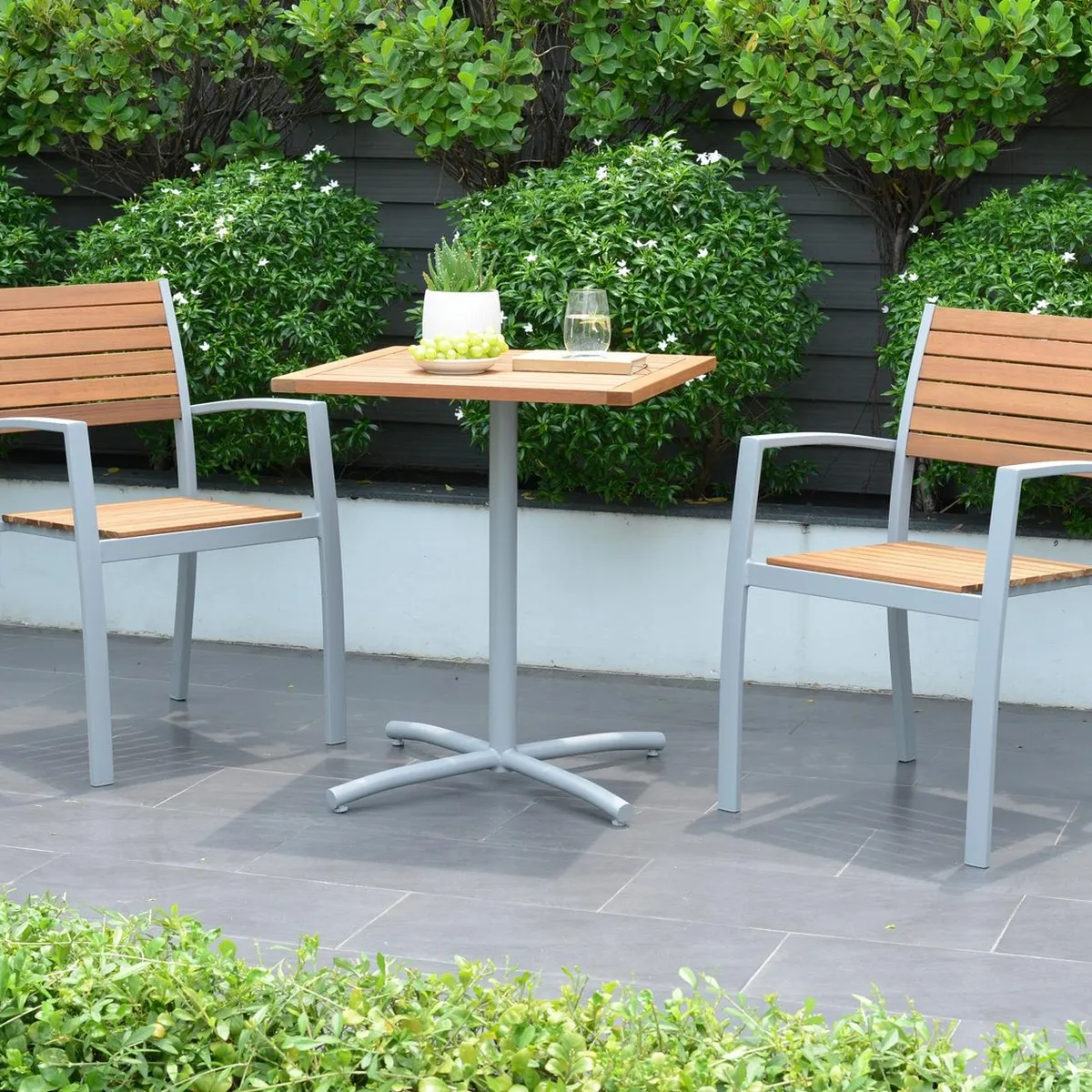 MIDTOWN - Mesa Cuadrada Kingsbury–Hydra 61x61cm Midtown