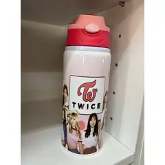 GENERICO - Botella de agua diseño Lovely Twice