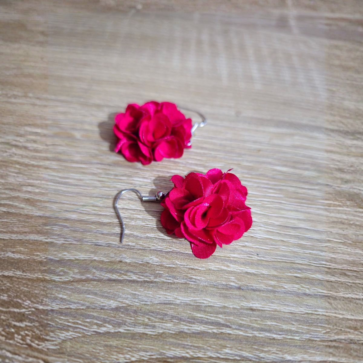 GENERICO - Aros Pendientes Colgante Rojo Fuerte New Collection