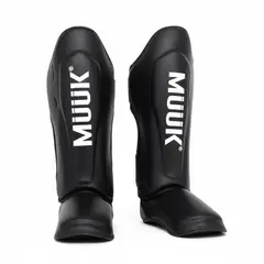 MUUK - Canillera De Artes Marciales Pro Negro S