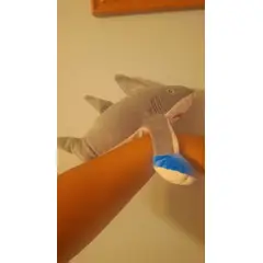 GENERICO - Peluche Brazalete Tralalero Tralala - El Tiburón Viral