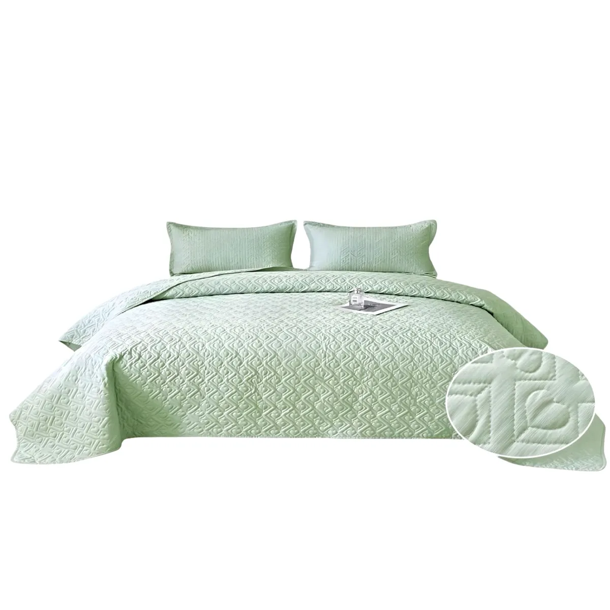 GENERICO - CUBRECAMA QUILT DE VERANO KING DISEÑO CORAZON 3