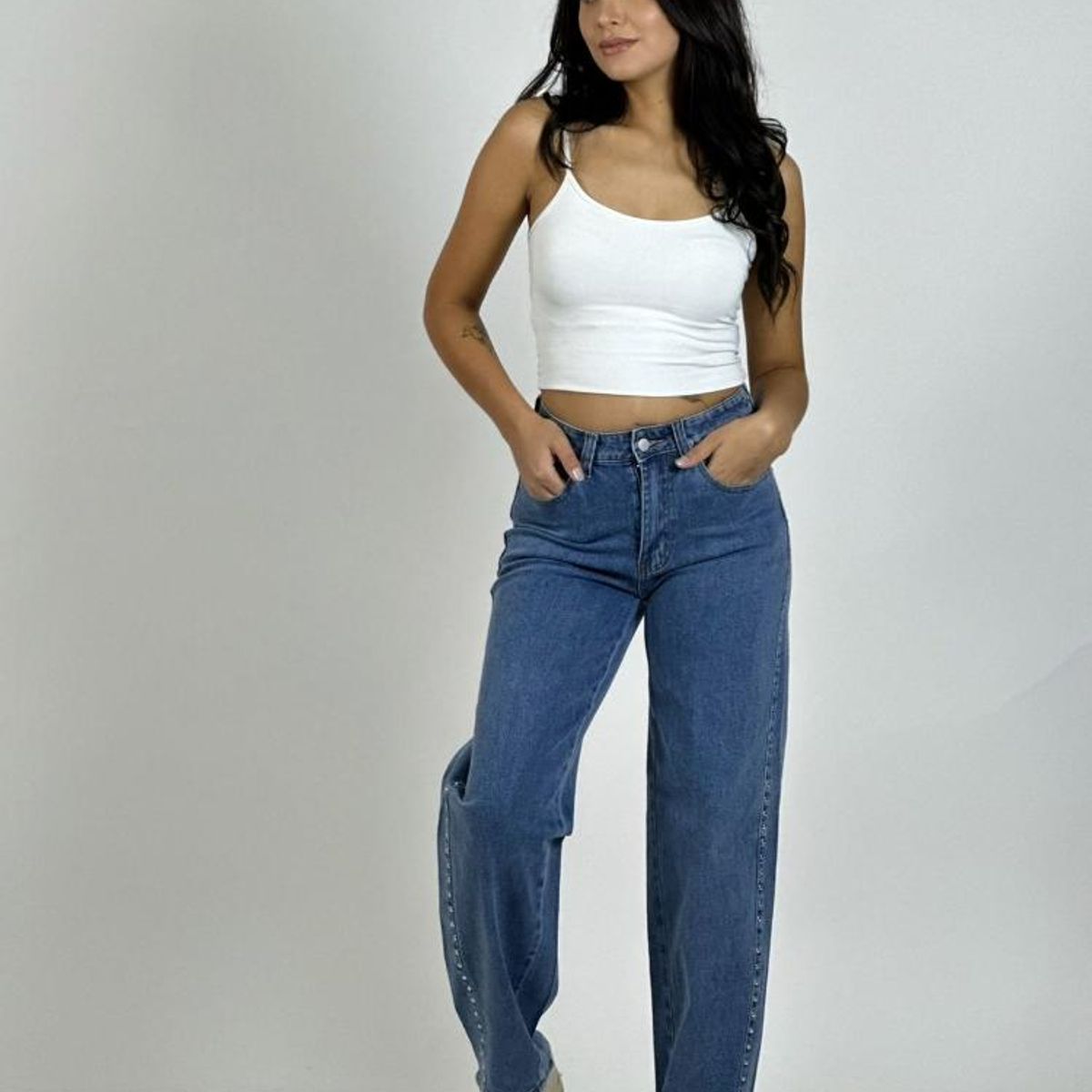 ENIGMATICA BOUTIQUE - Pantalón Mezclilla Elasticada con Tachas