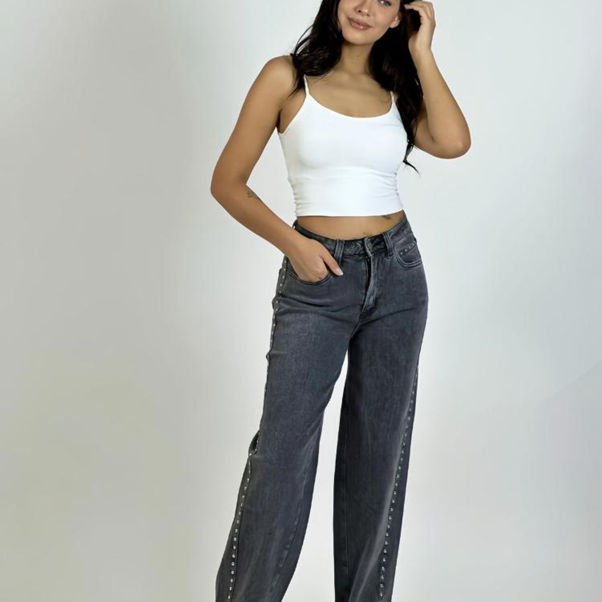 ENIGMATICA BOUTIQUE - Pantalón Mezclilla Elasticada con Tachas