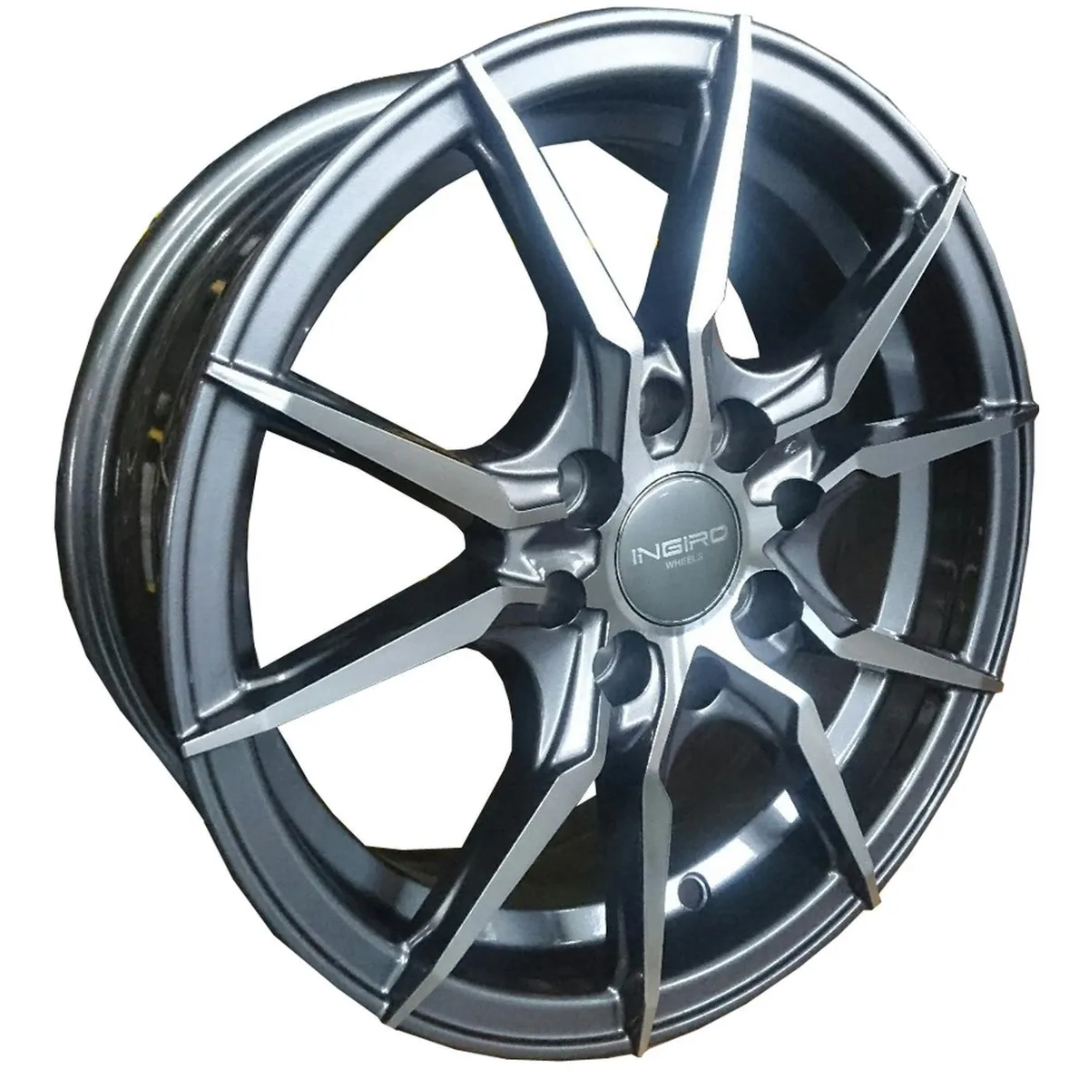 GENERICO - Set 4 Llantas 14x5.5 4X100/4X114 Et35 V-NENO GM