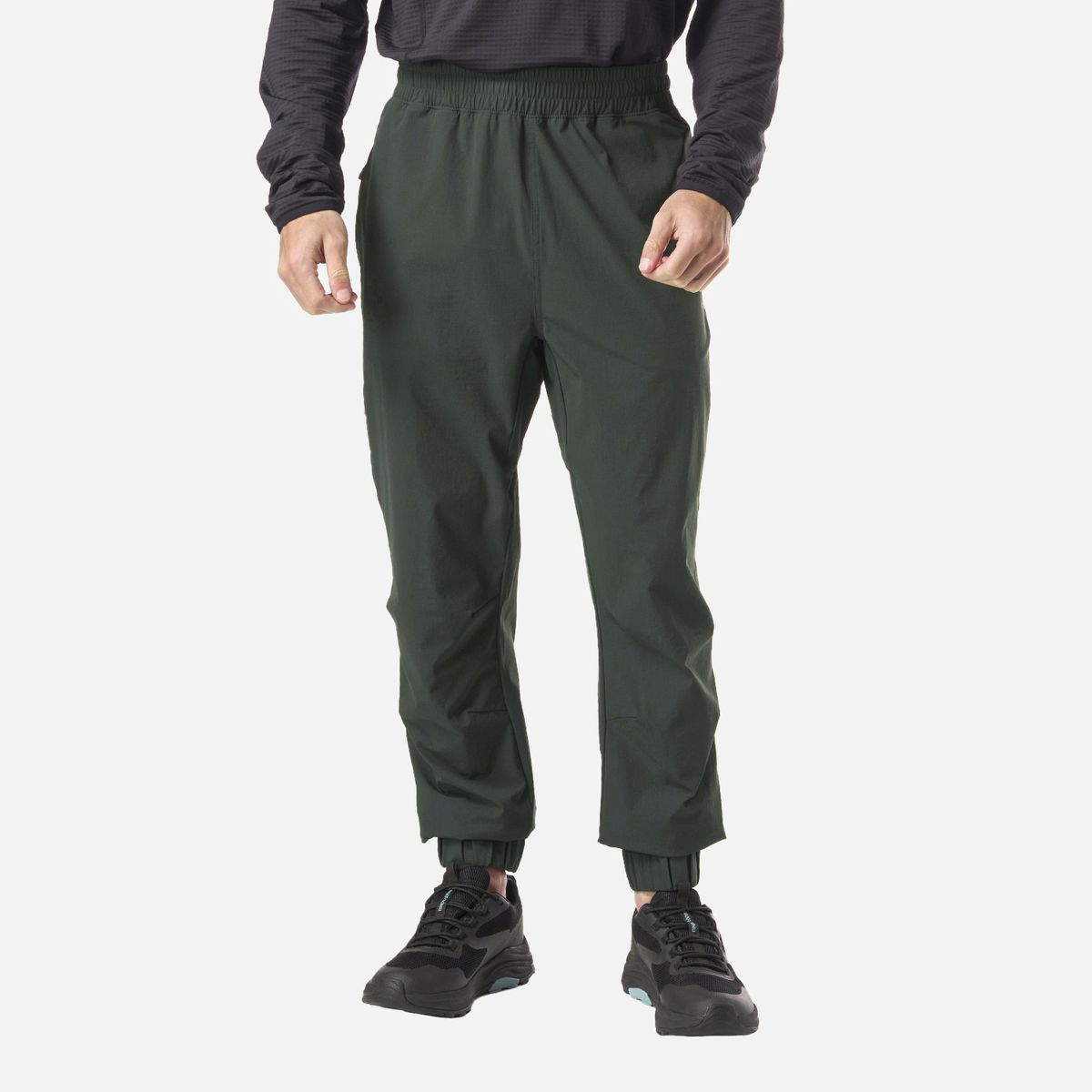 HAKA HONU - Pantalón Hombre Versatiro Verde Militar Haka Honu