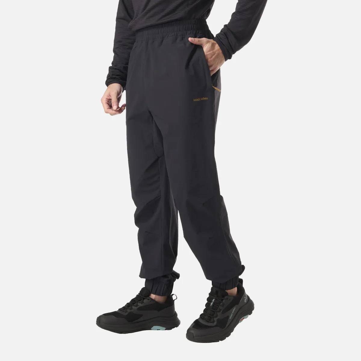 HAKA HONU - Pantalón Hombre Versatiro Negro Haka Honu
