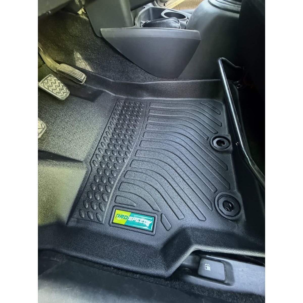 GENERICO - PISOS CALCE PERFECTO PROSPEEDY TOYOTA YARIS 2006-2010 3PIEZAS