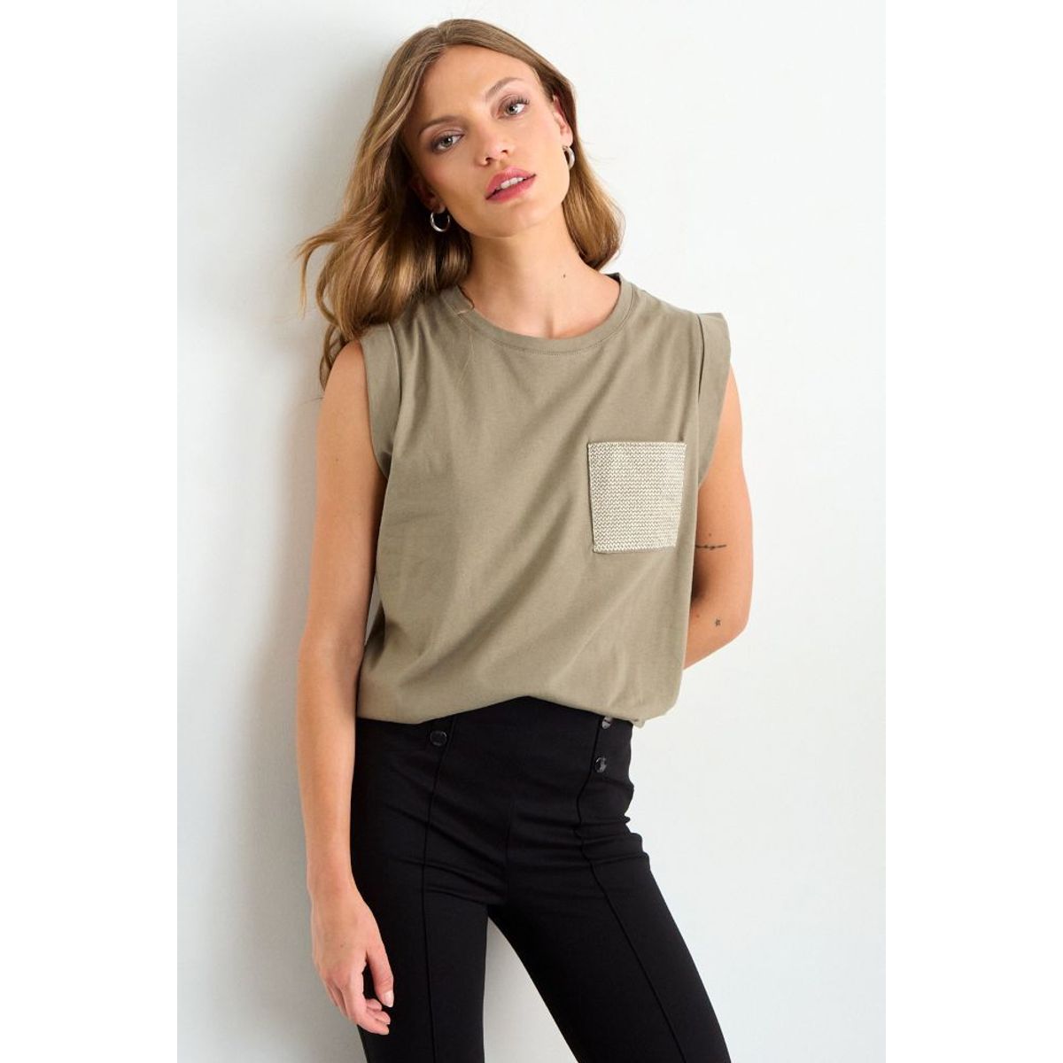 ASH - Polera Lisa Mujer Verde Oliva Ash