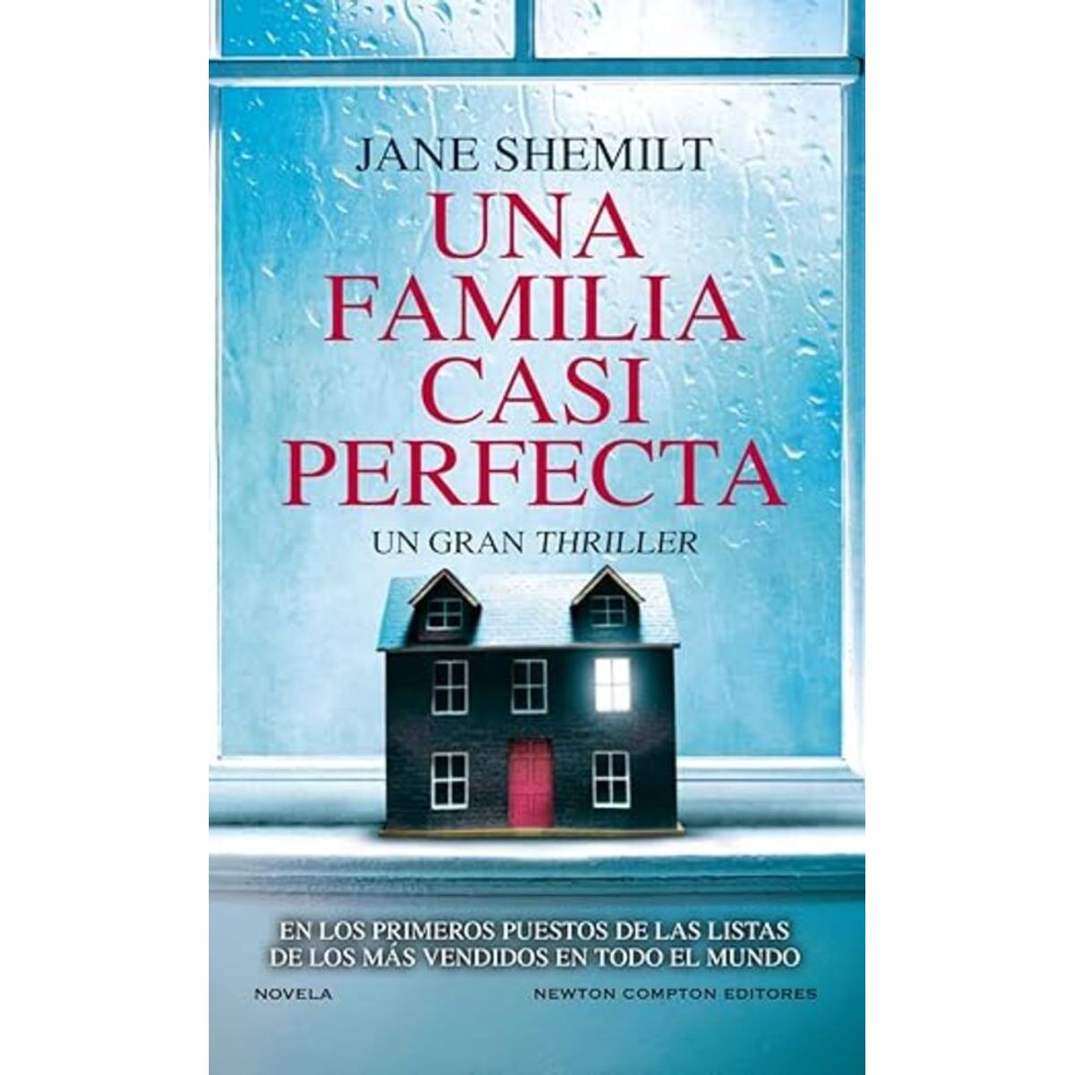 ANTARTICA LIBROS - Una Familia Casi Perfecta