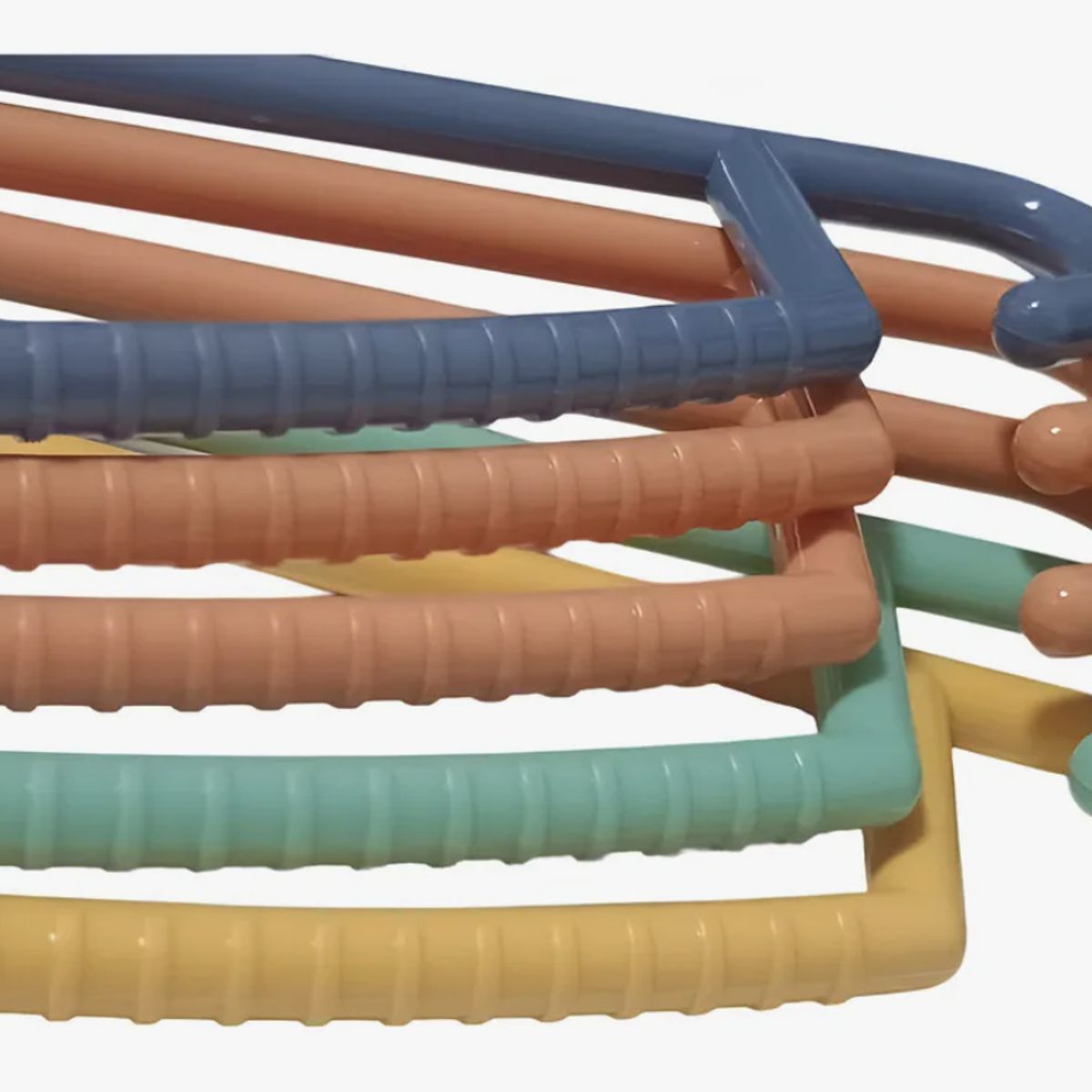 OKAY - Pack 50 Colgadores Ganchos Ropa Plásticos Antideslizantes