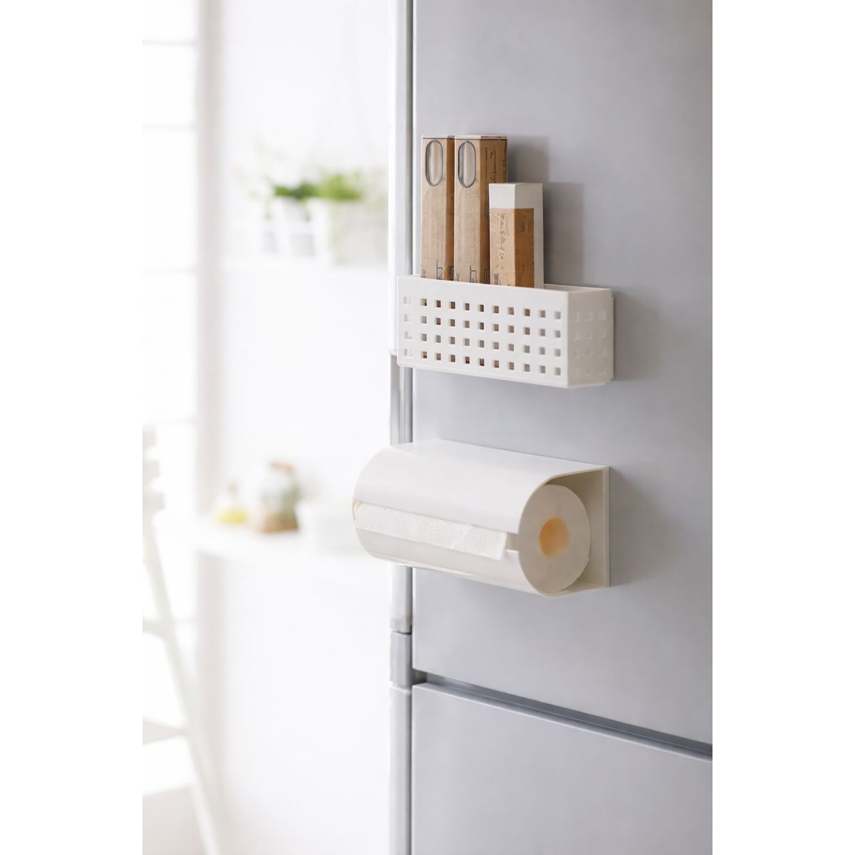 Organizador Magnetico Like-It. 3 Divisiones.  Uso en Lavadoras y Refrigeradores. Fabricado en Japón, marca LIKE-IT - Foto Principal