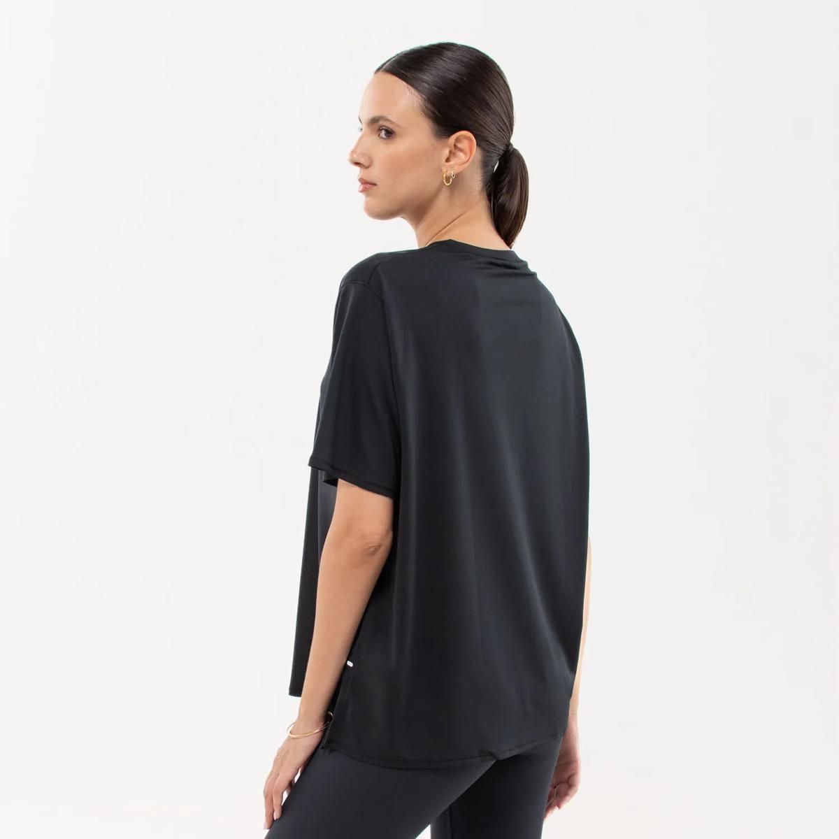 FILA - Polera Fila Future Sports Mujer Negro