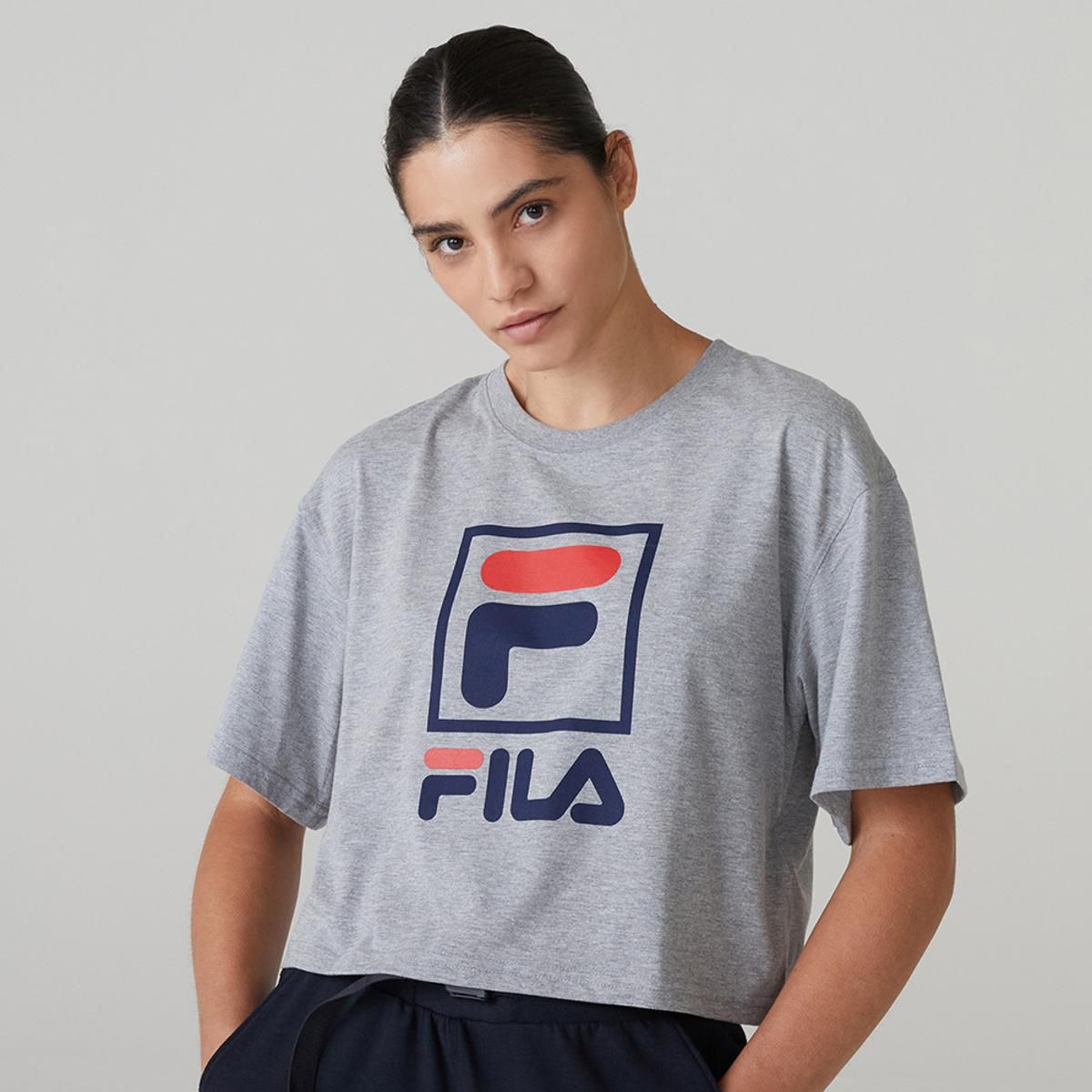 FILA - Polera Fila Stack New Mujer Gris
