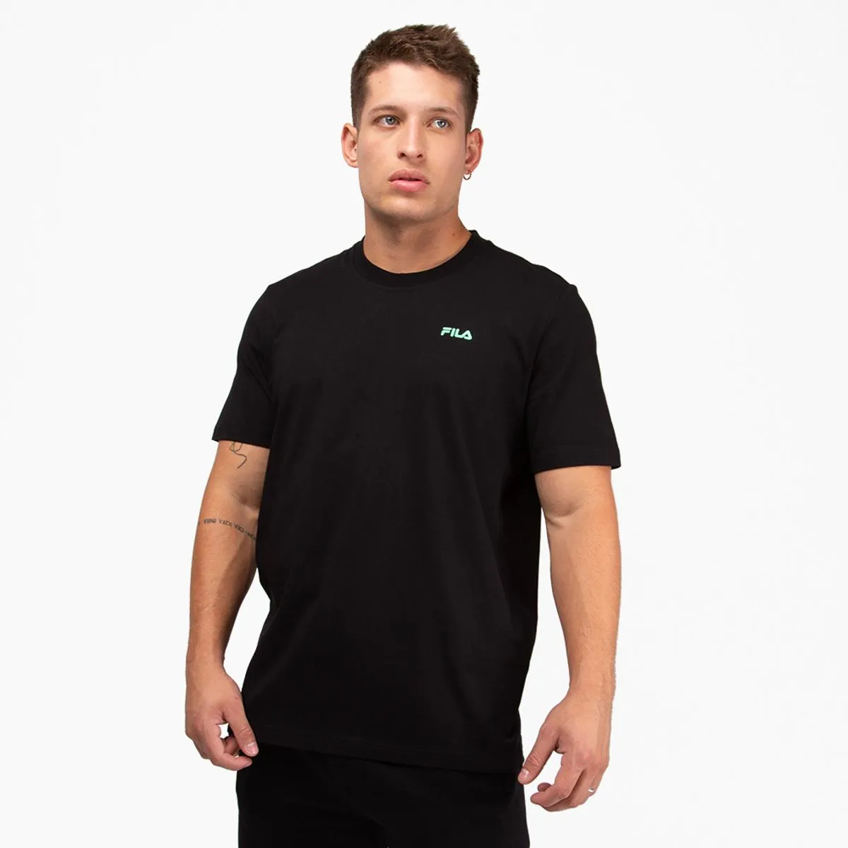 FILA - Polera Fila Comfort Change Hombre Negro