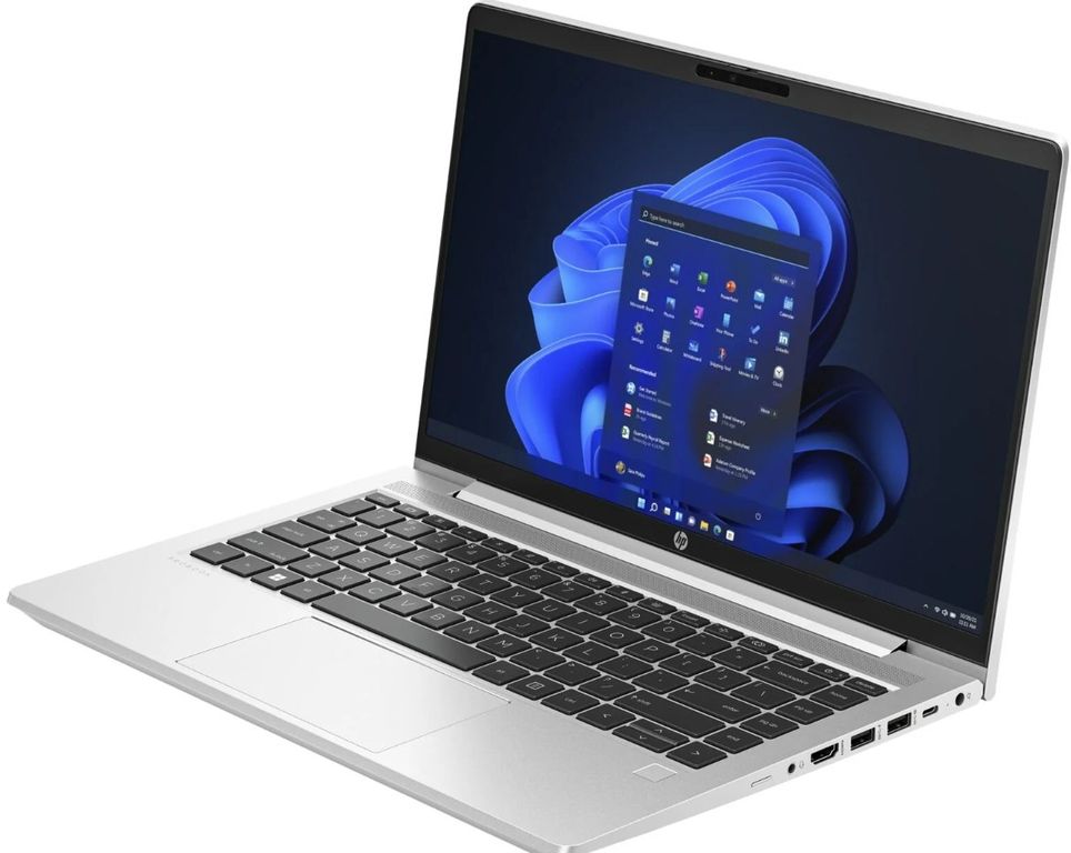 NOTEBOOK RYZEN 7 8 GB DE RAM Y DISCO SOLIDO