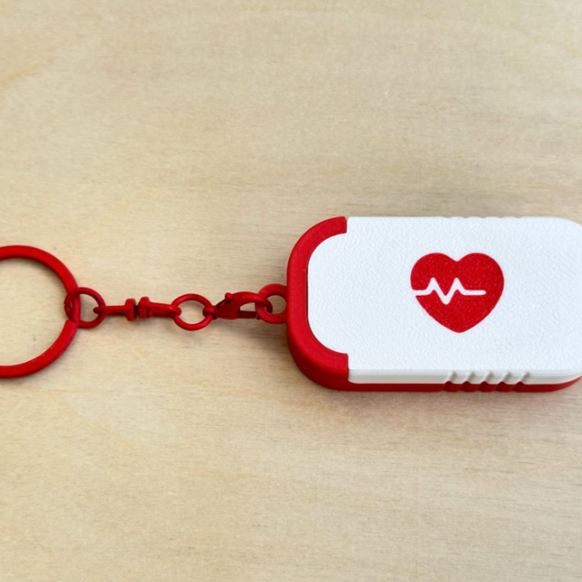 GENERICO - Pastillero de Bolsillo Símbolo Corazón