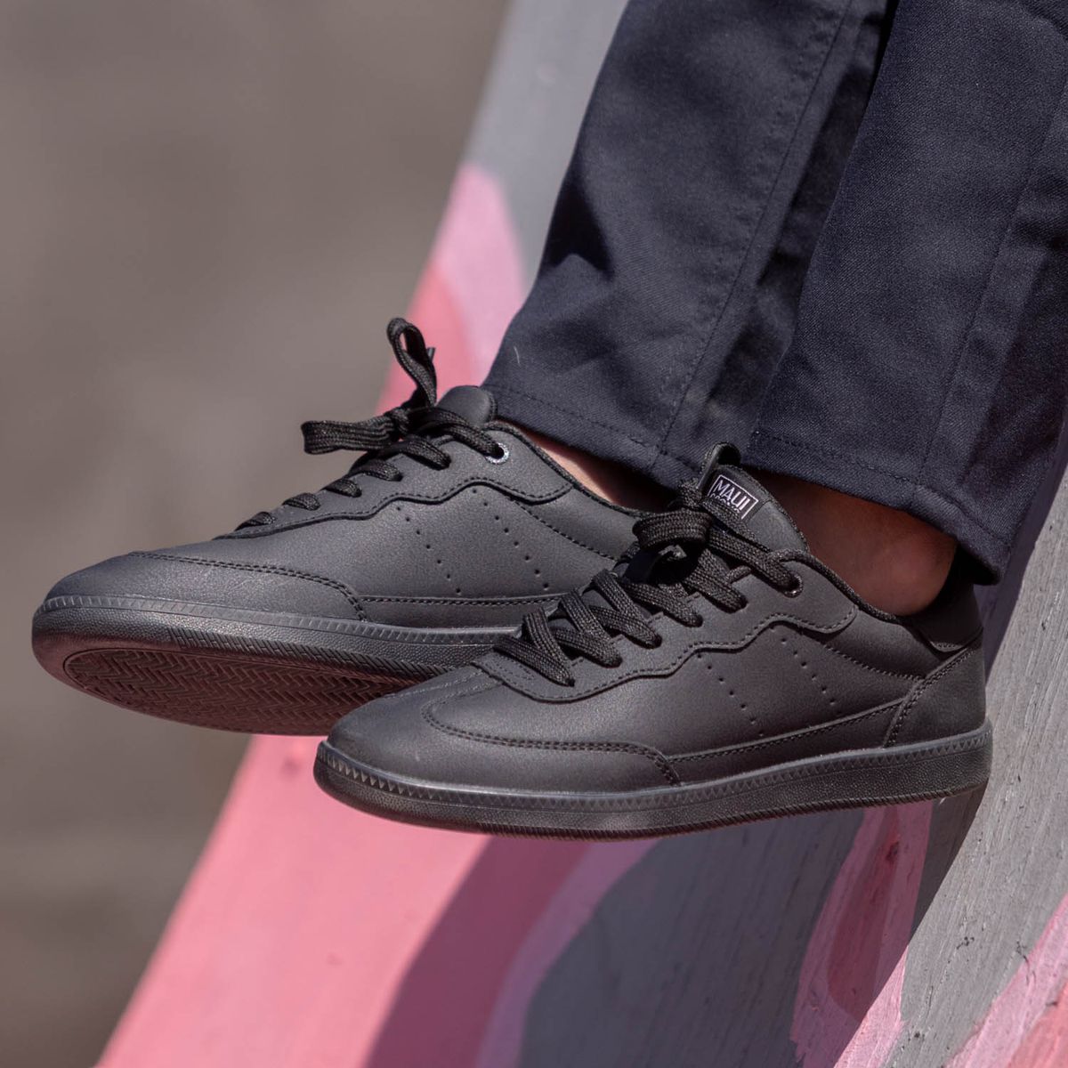 MAUI AND SONS - Zapatilla Escolar Tide Negro Mujer Maui and Sons