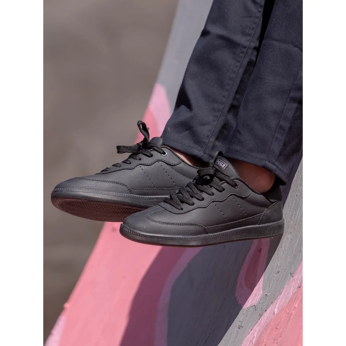 MAUI AND SONS - Zapatilla Escolar Tide Negro Mujer Maui and Sons