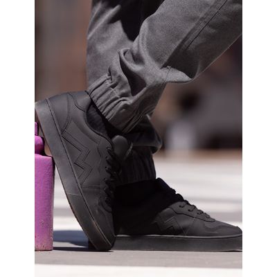 Imagen 2 del producto Zapatilla Escolar Splash Negro Hombre