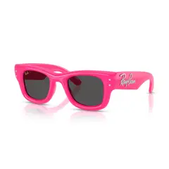 RAY BAN - Ray-Ban Wayfarer Puffer RB4940B 686287 47