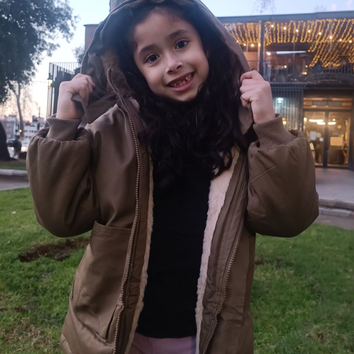 DANK - Abrigo de Niño Esencial Dank