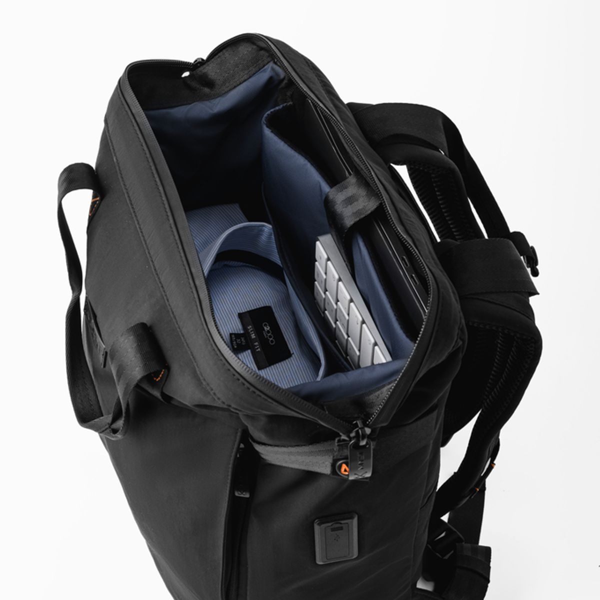 MYST - Mochila Tote Myst Color Negro