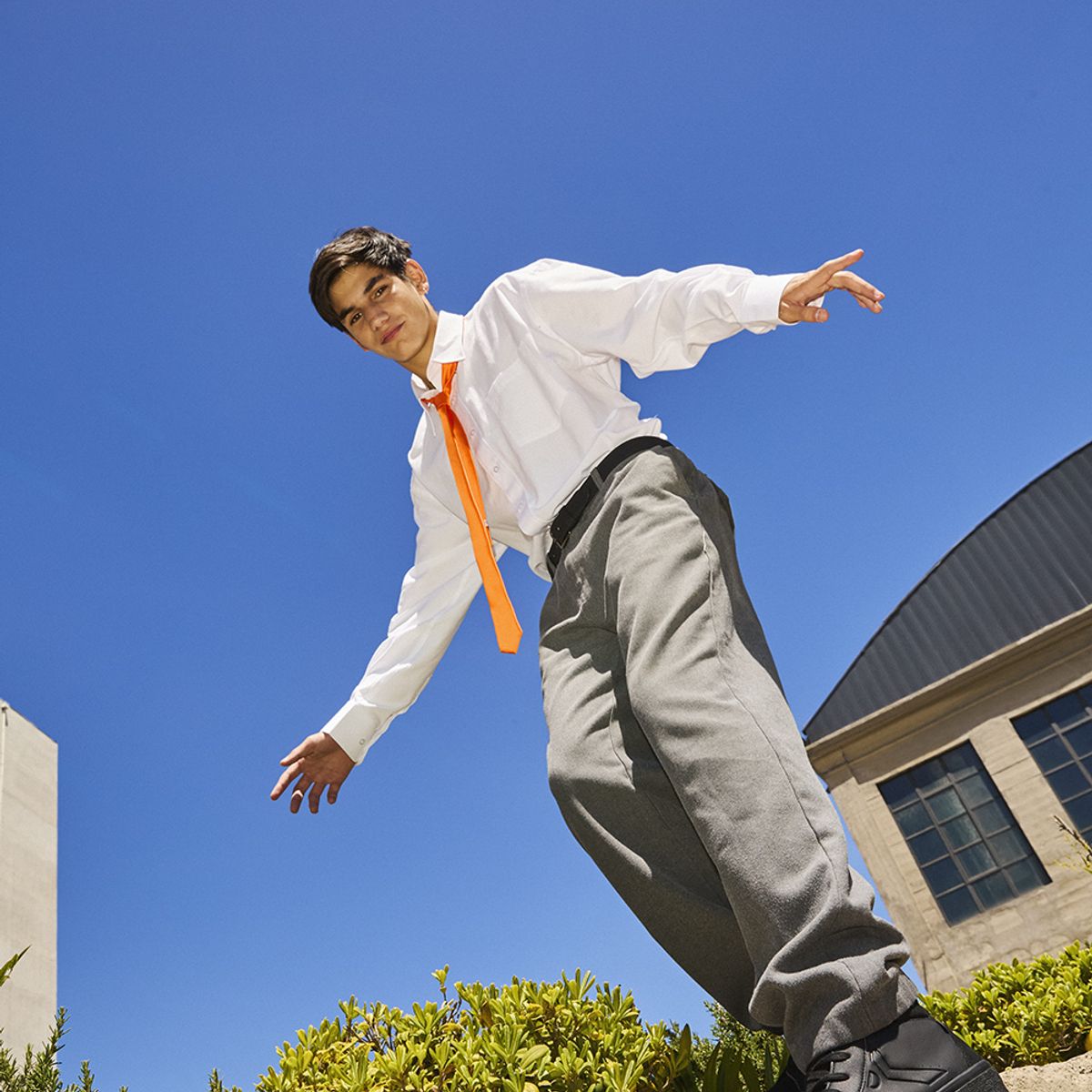 COLLOKY - Camisa Escolar de niño Blanca con Botones y Costuras Resistentes