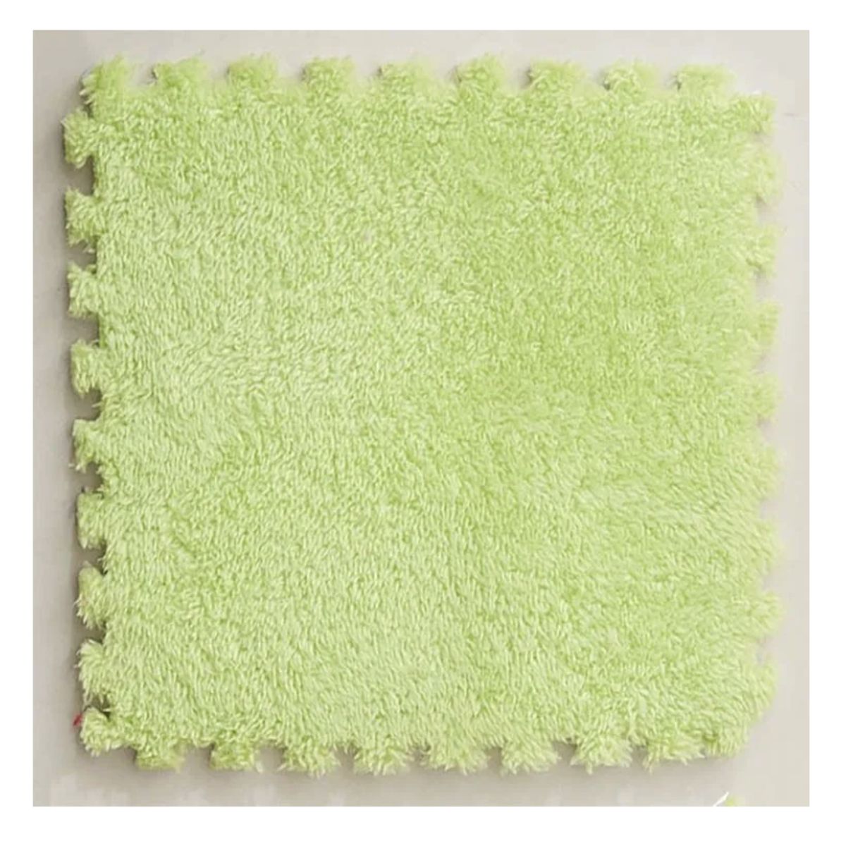 Set 10 Alfombra Goma Eva Peluda Piso Decoración 30x30cm Color Verde Lima Y Blanco Peludo, marca OKAY - Foto Principal