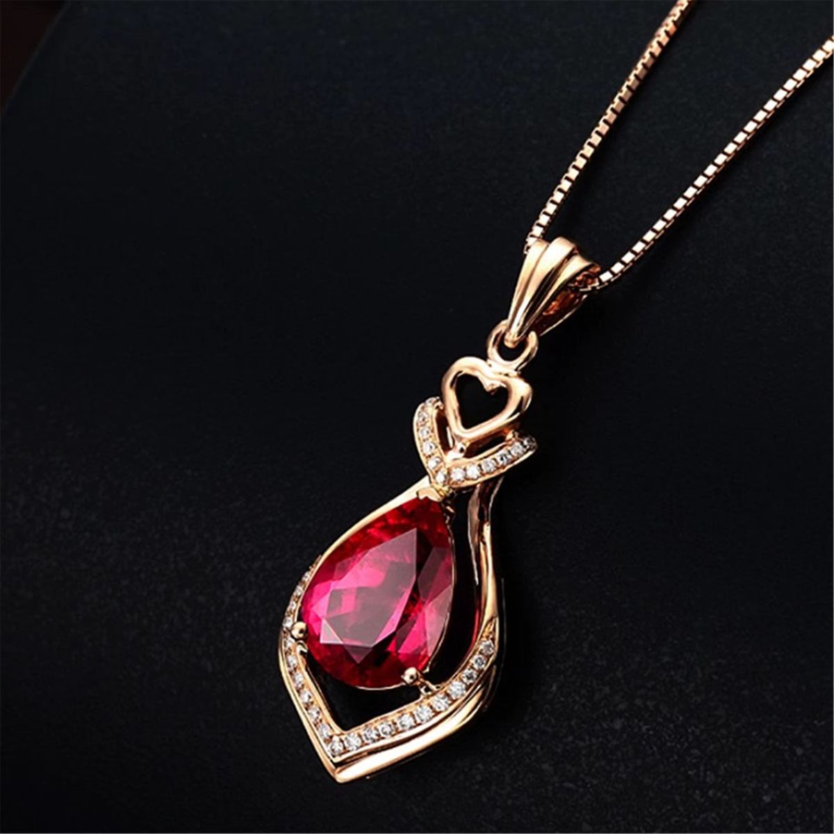LUXURYJOYAS - Collar Con Rubí De 3kt Baño Oro Rosa 18kt LUXURYJOYASCL