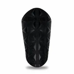 PENALTY - CANILLERA DE FUTBOL MATIS X NEGRO