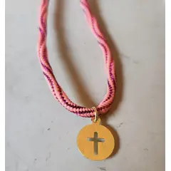 JOYAS VALDES GARCIA - Pulsera tejida de hilo con medalla con cruz calada
