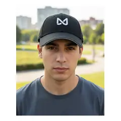 MYST - Jockey Insti con Bordado en Alto Relieve