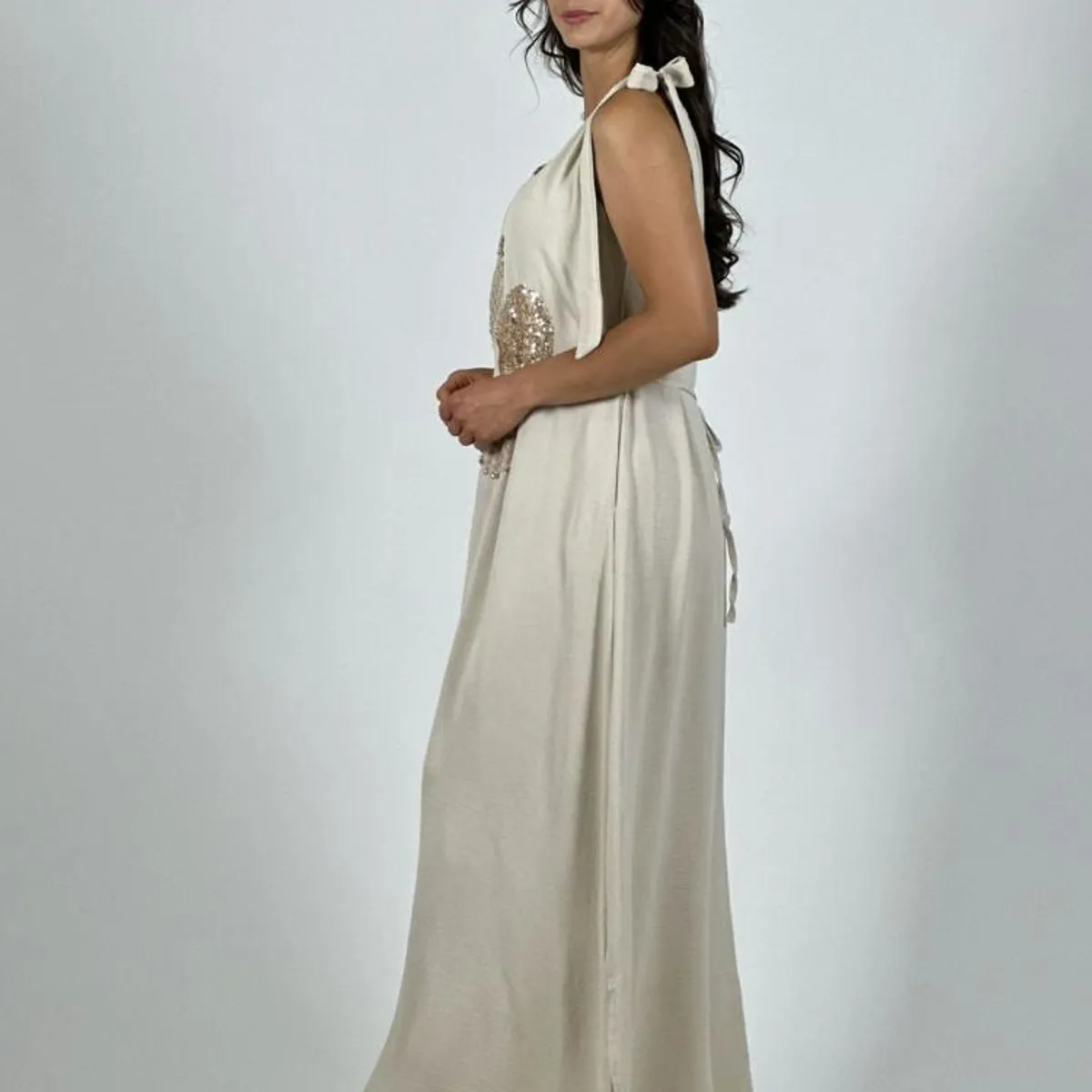 ENIGMATICA BOUTIQUE - Vestido Lino Flor Brillos