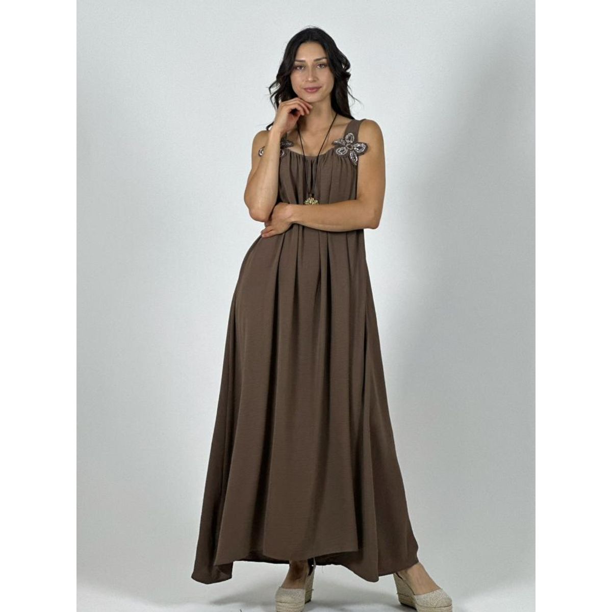 ENIGMATICA BOUTIQUE - Vestido Crepé Tirantes Con Flores Brillantes