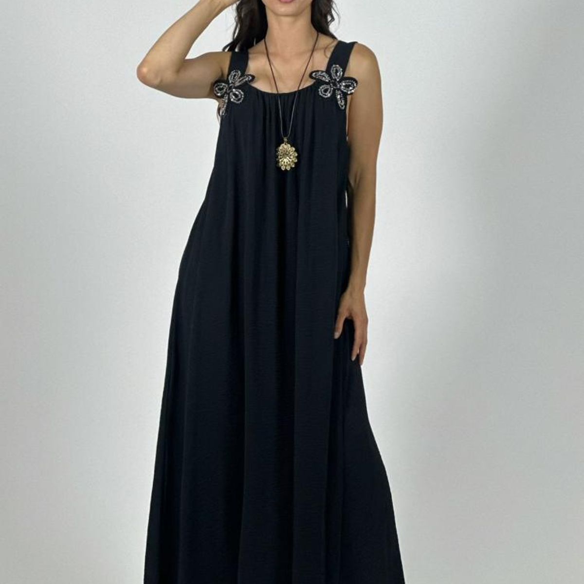 ENIGMATICA BOUTIQUE - Vestido Crepé Tirantes Con Flores Brillantes