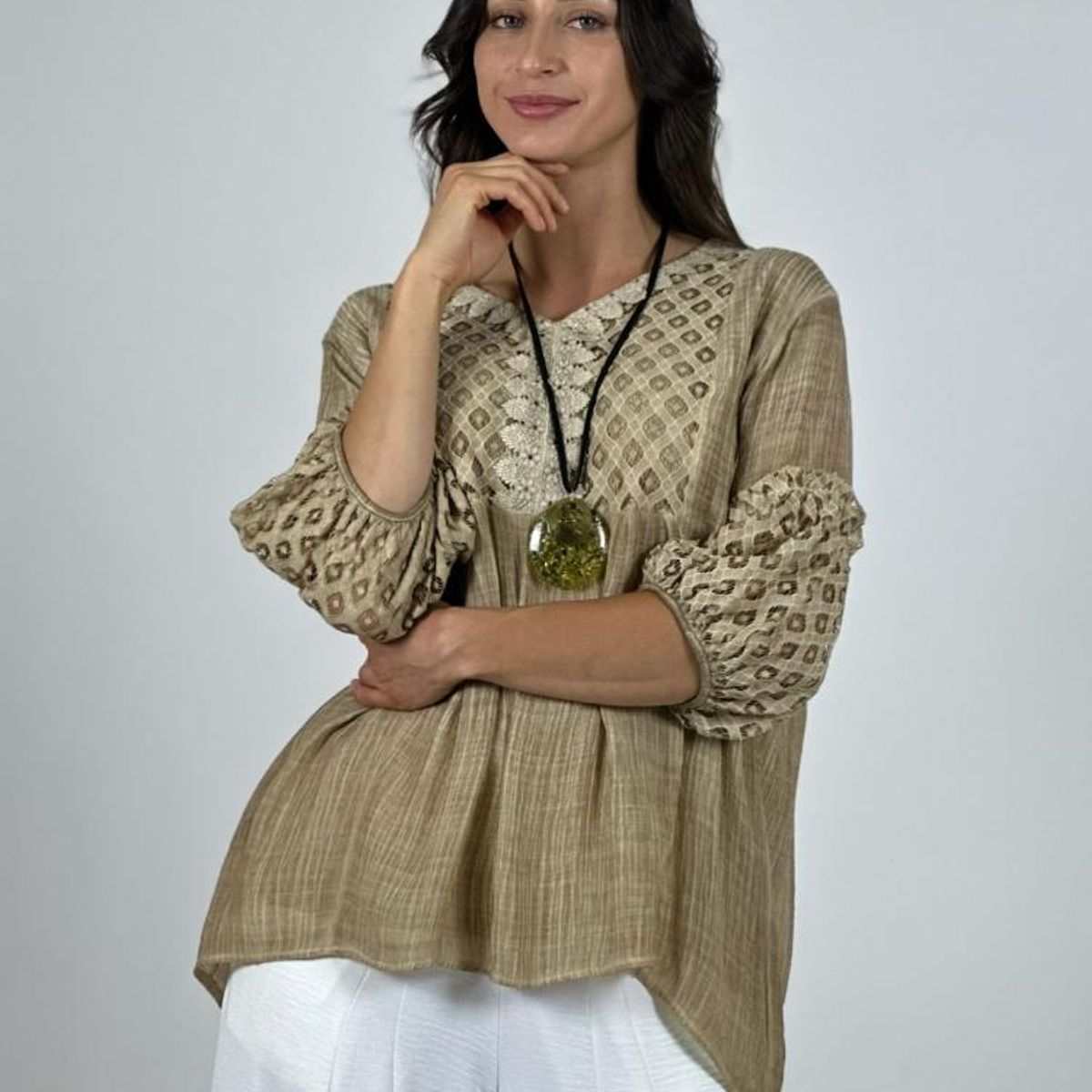 ENIGMATICA BOUTIQUE - Blusa Mangas y Torso Encaje