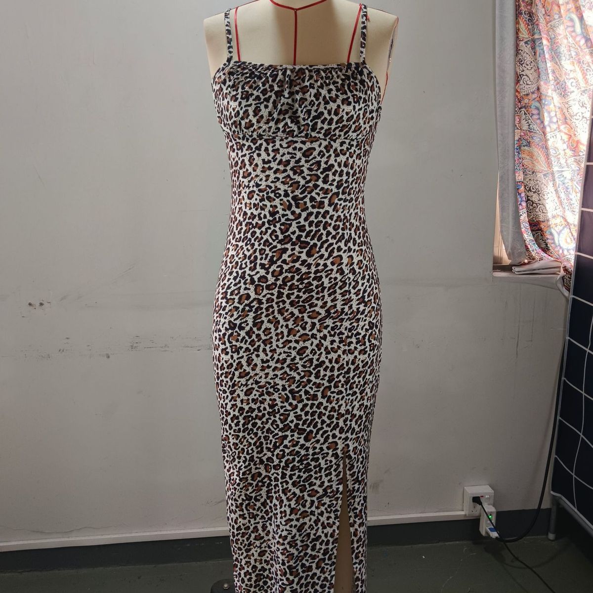 TIOZONEY - Vestido sin mangas con cuello halter - Marrón