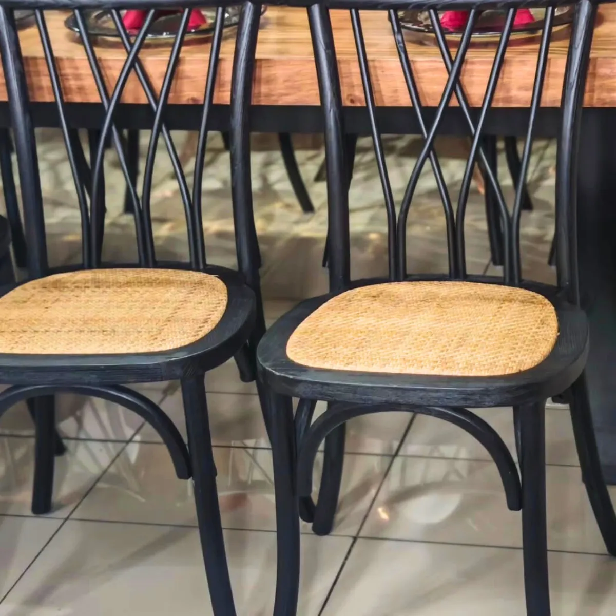 HABITA2 CHILE - Silla Amelia de Madera