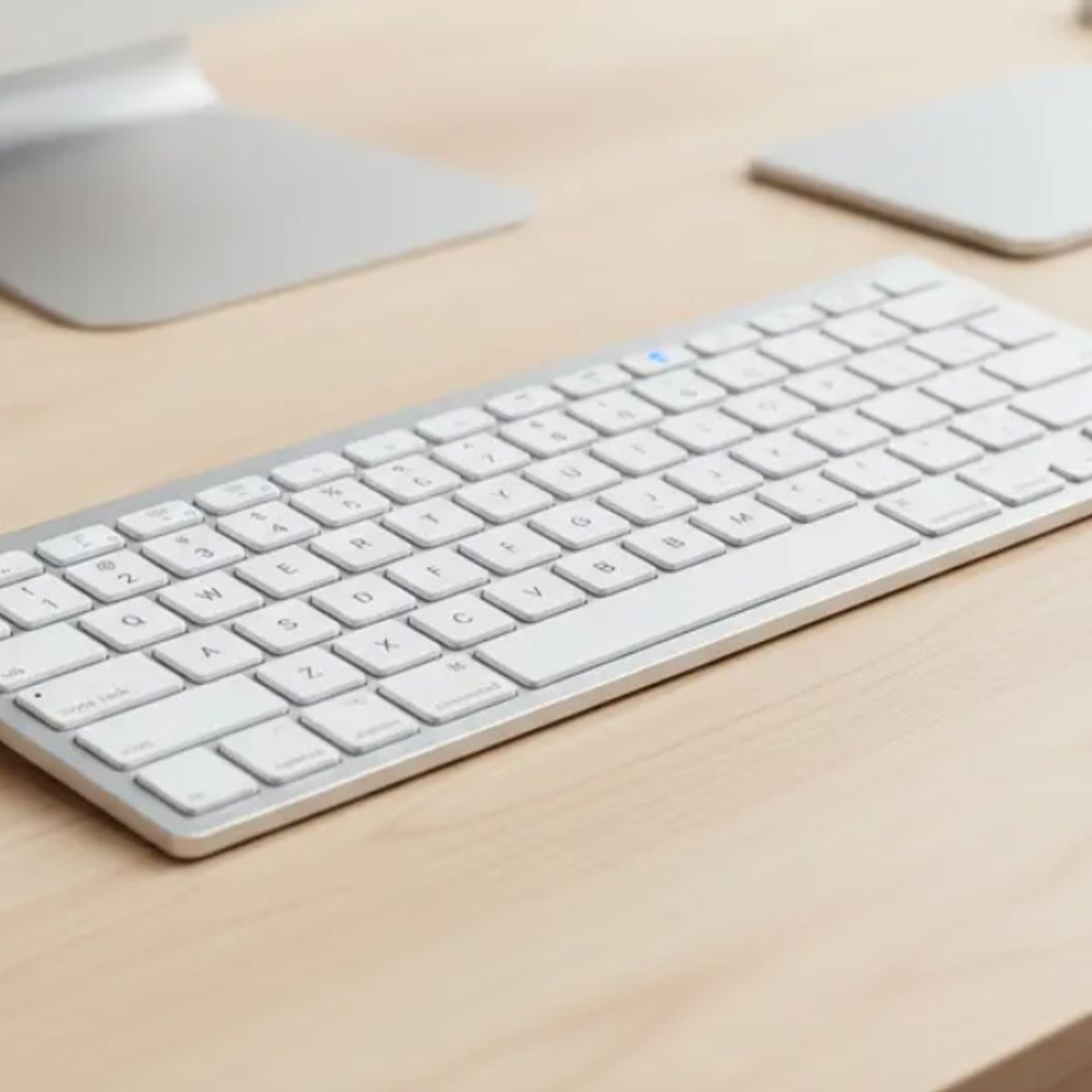 GENERICO - Teclado Bluetooth Para iMac 21 -27- M1 M2 Español Resistente